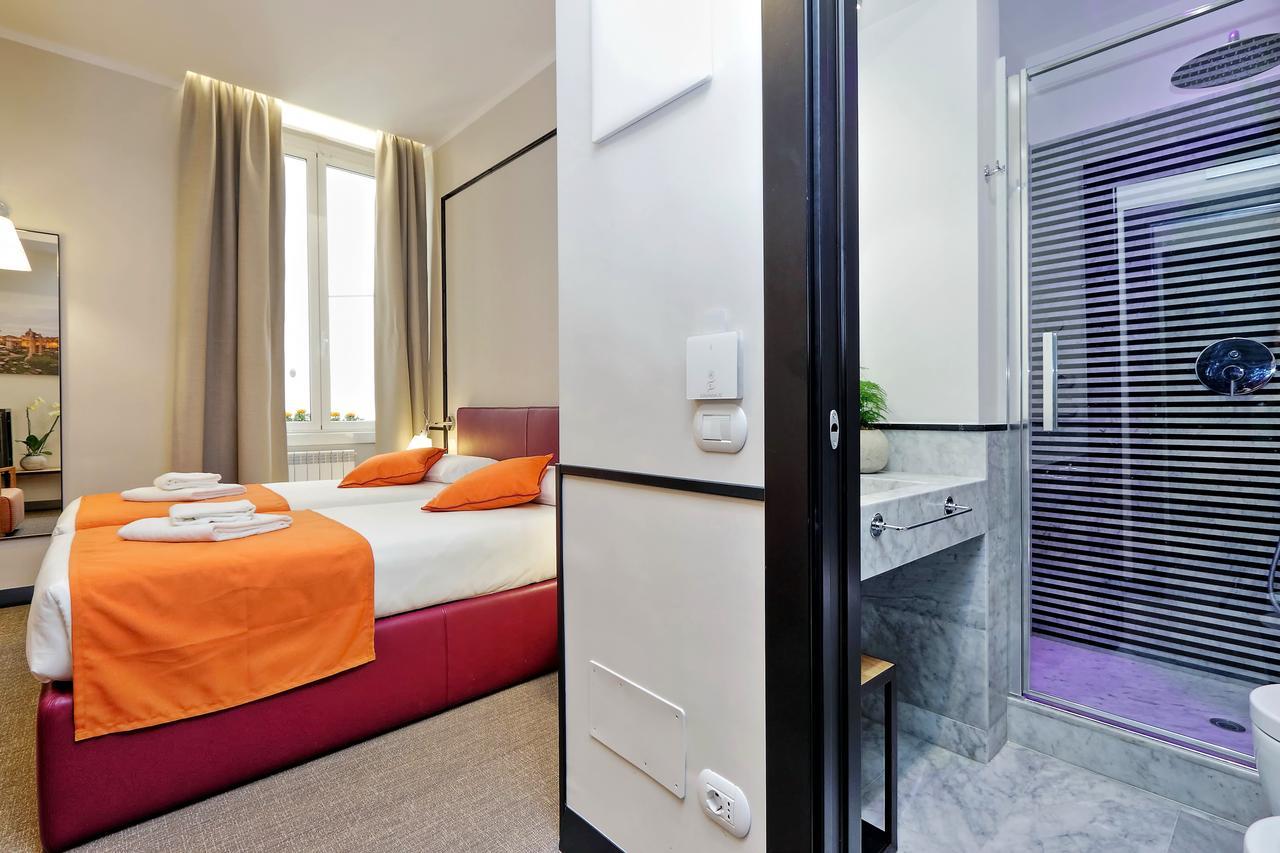 Colonna 32 Hotel โรม ภายนอก รูปภาพ