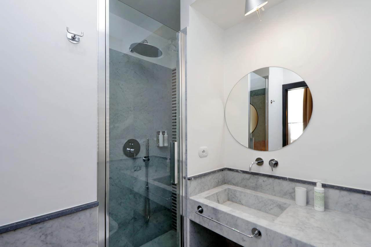 Colonna 32 Hotel โรม ภายนอก รูปภาพ